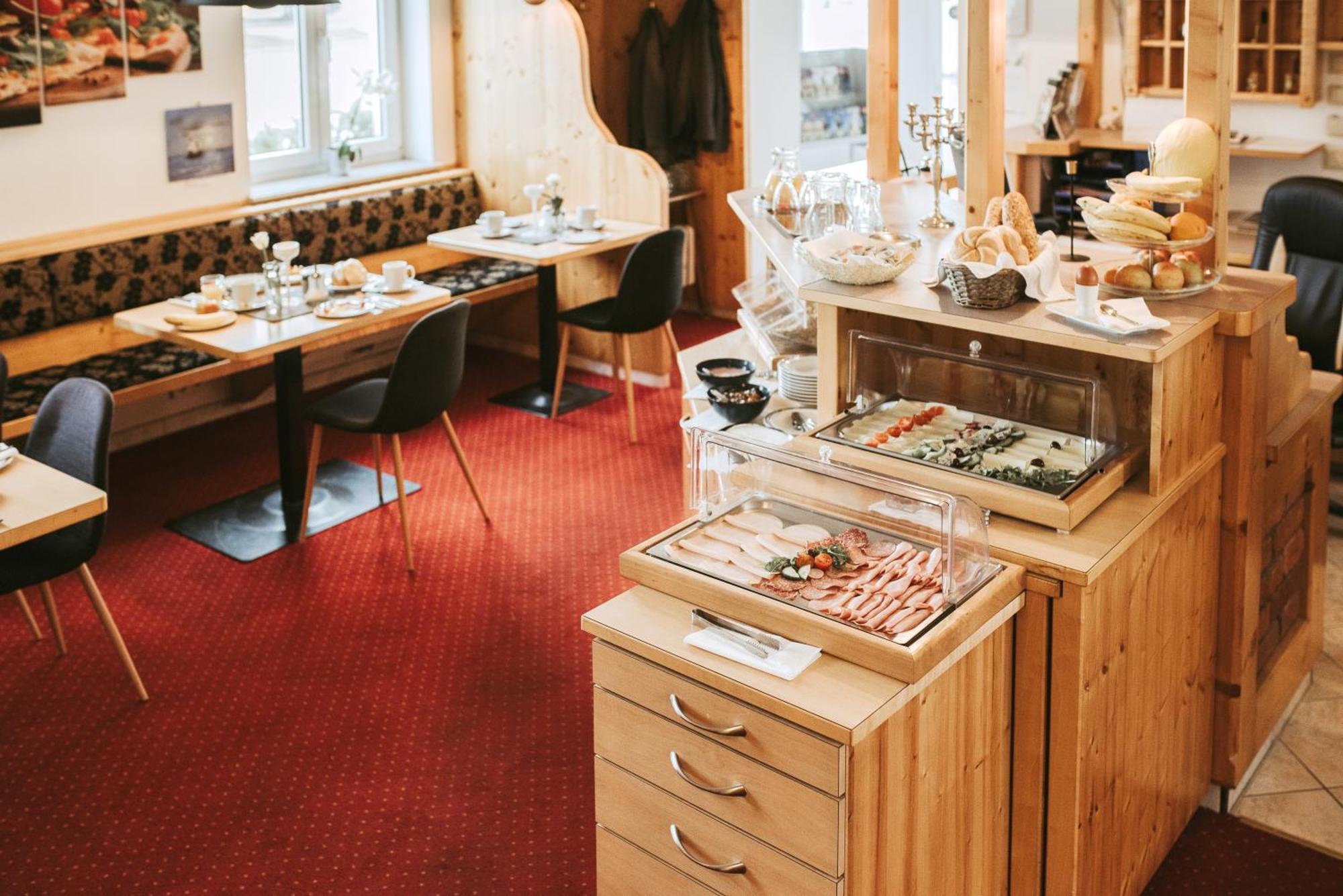Restaurant Gaestehaus Feldkirchen Feldkirchen bei Graz Eksteriør bilde