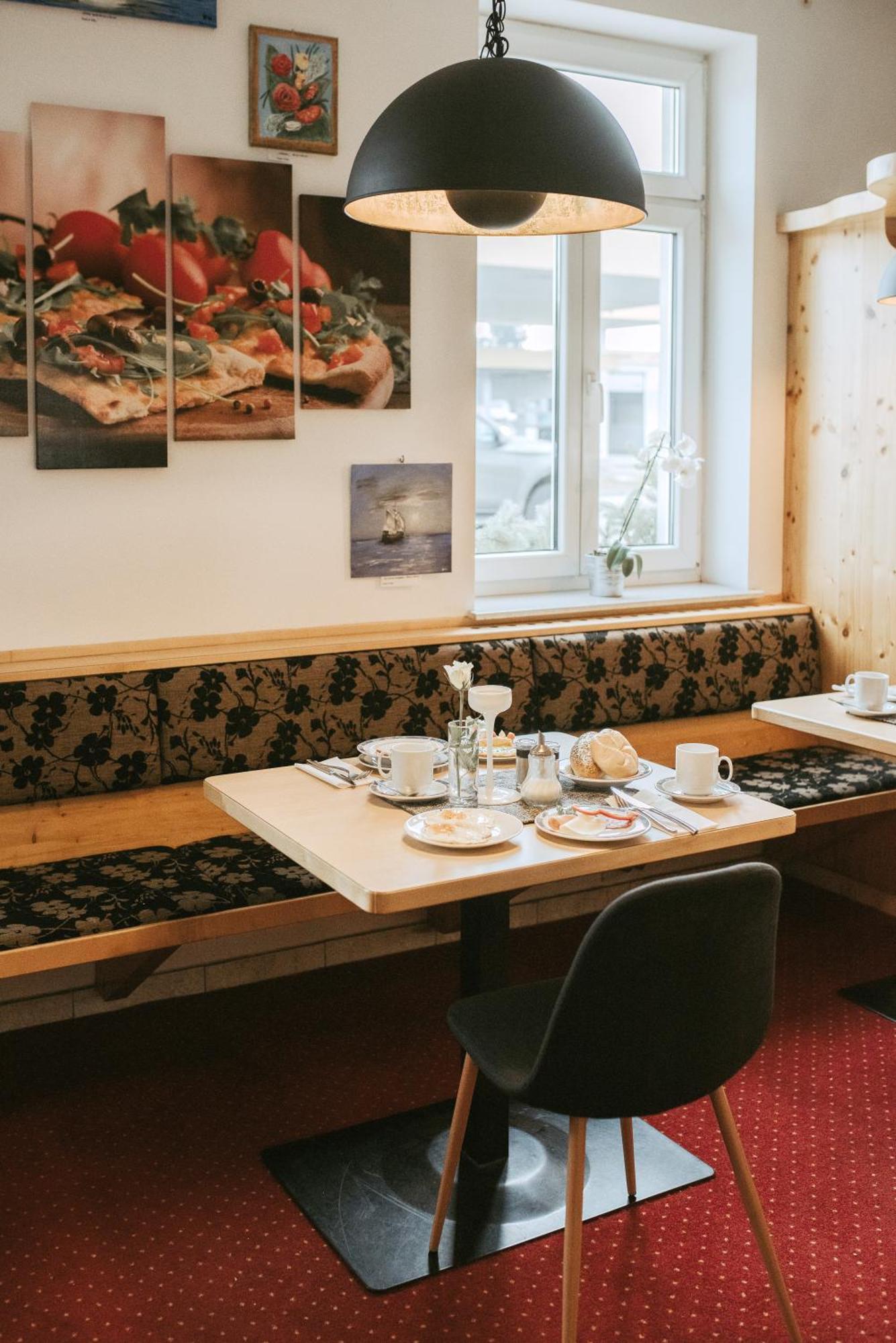 Restaurant Gaestehaus Feldkirchen Feldkirchen bei Graz Eksteriør bilde