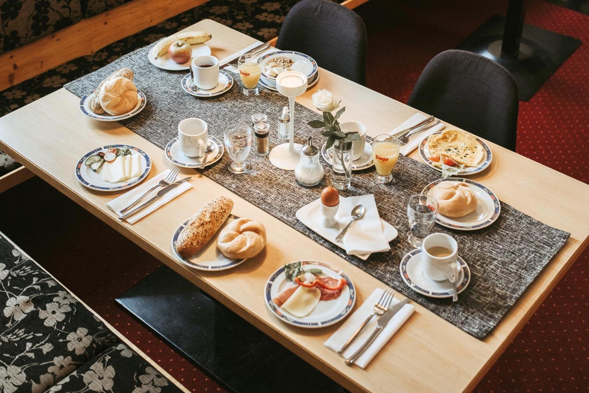 Restaurant Gaestehaus Feldkirchen Feldkirchen bei Graz Eksteriør bilde