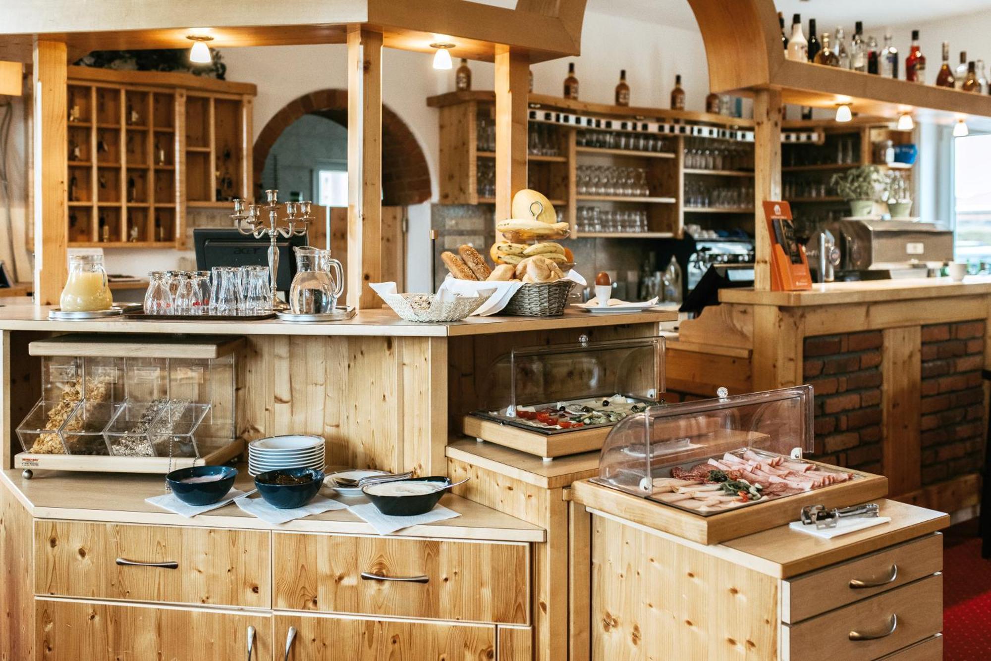 Restaurant Gaestehaus Feldkirchen Feldkirchen bei Graz Eksteriør bilde